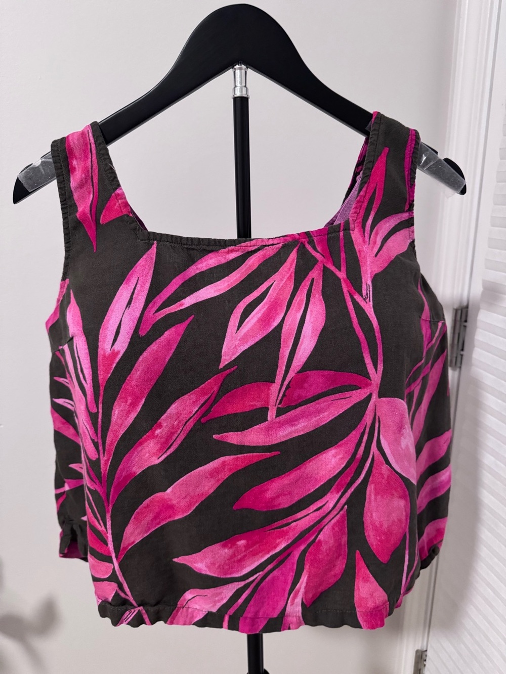 Time and Tru Olive Tank Top with Hot Pink Leaf Print